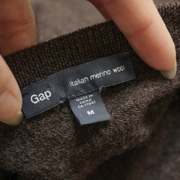 Dark Brown V Neck Wool Sweater 🦥 GAP - Picture 5 of 6